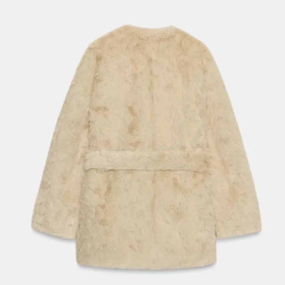 ZARA FAUX FUR BELTED COAT CREAM SIZE XL